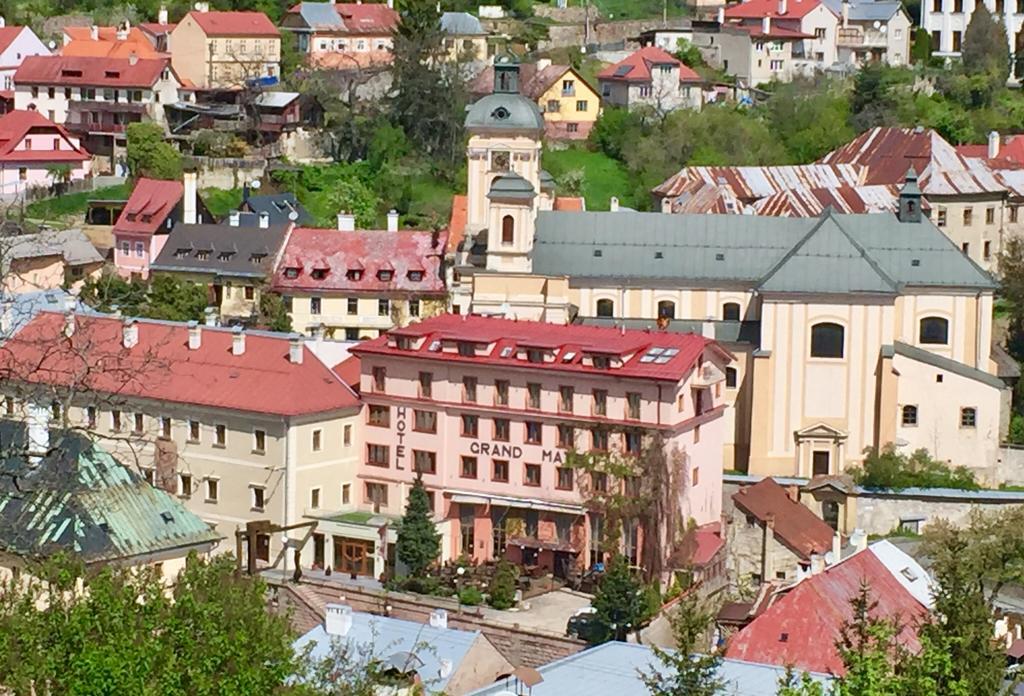 Hotel&Penzión Grand Matej Banska Stiavnica Exterior foto